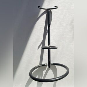 Black Metal Stand